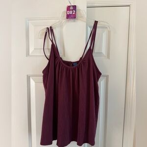 #82 Old Navy Relaxed top with Ruched Detail